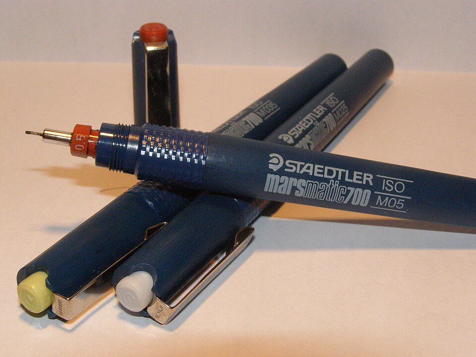 Set of technical drawing pens